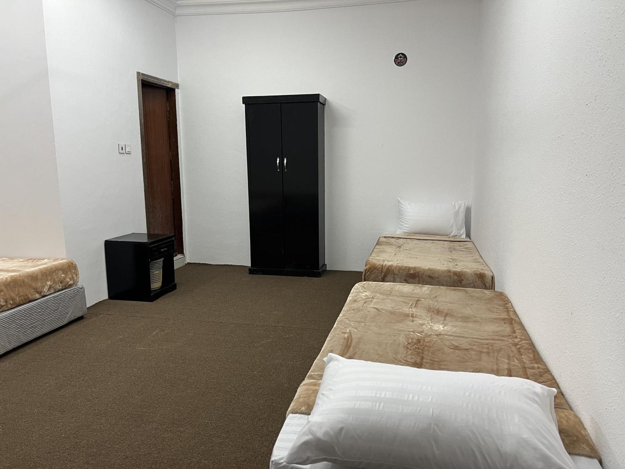 Hotel Jawar Al Rahma Al Awwal Медина Екстериор снимка